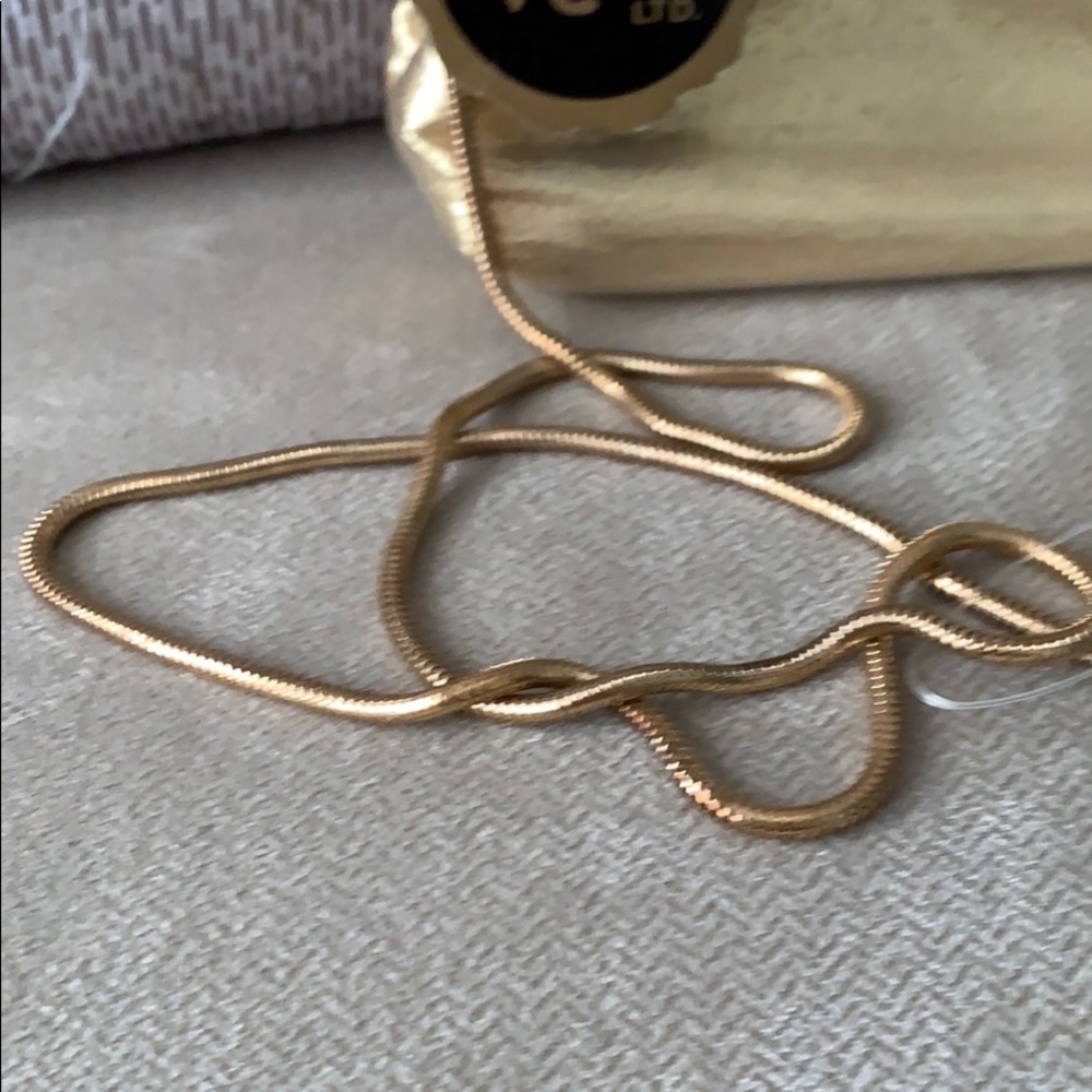 La Regale Gold Evening Bag NWT - Picture 2 of 3